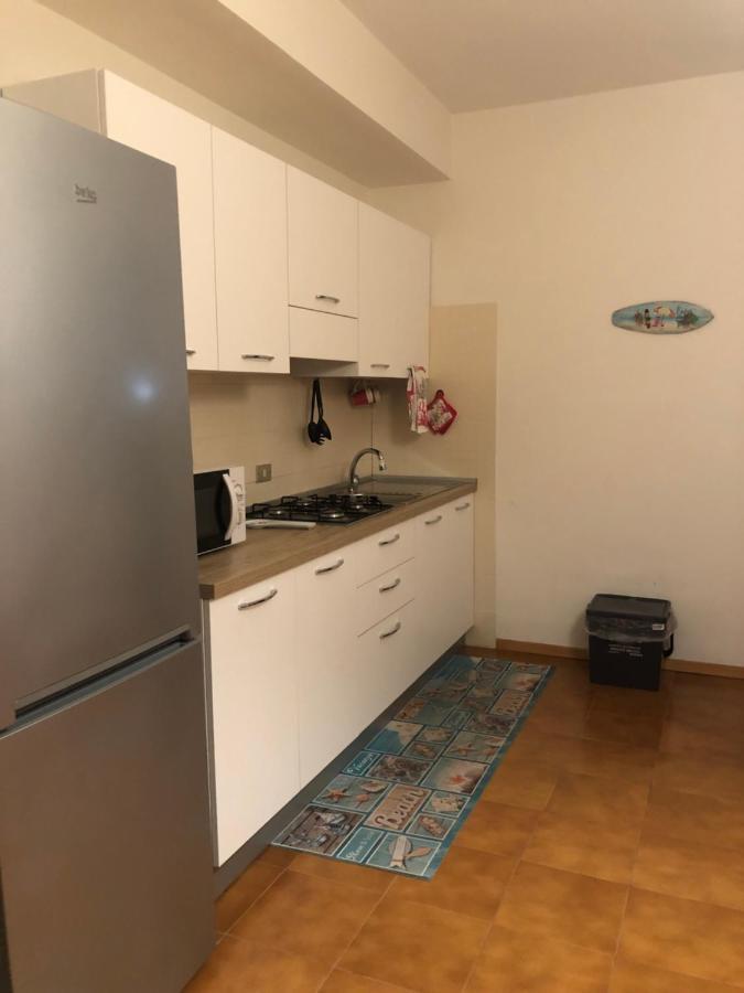 Beach Apartments Patrizia 陶尔米纳 外观 照片