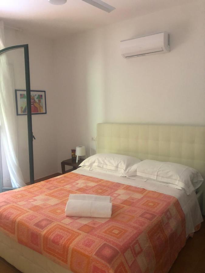 Beach Apartments Patrizia 陶尔米纳 外观 照片