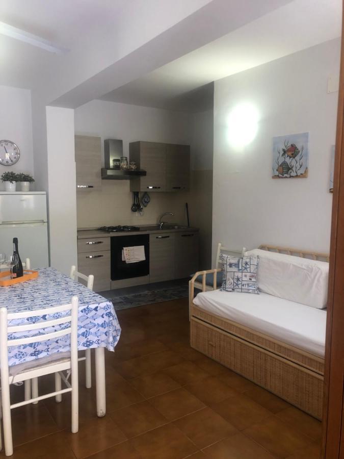 Beach Apartments Patrizia 陶尔米纳 外观 照片